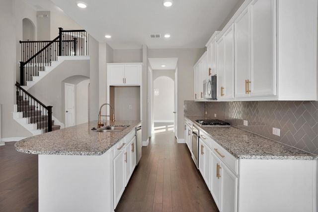 821 Field Crossing, Little Elm, TX 76227