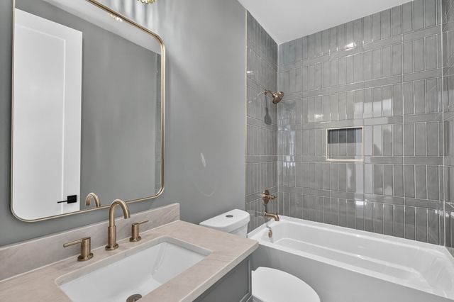 629A Claridge Dr, Nashville, TN 37214