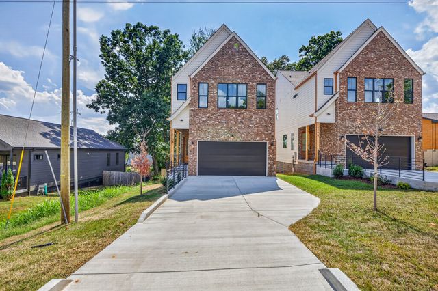 629A Claridge Dr, Nashville, TN 37214
