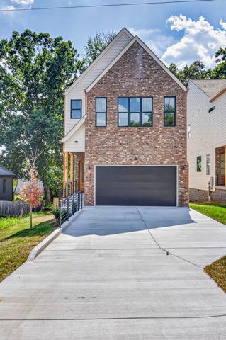 629A Claridge Dr, Nashville, TN 37214