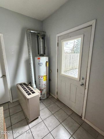 2122 Arlington Avenue, Toledo, OH 43609