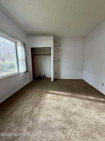 2122 Arlington Avenue, Toledo, OH 43609