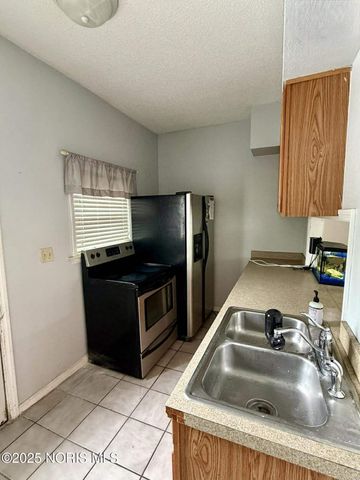 2122 Arlington Avenue, Toledo, OH 43609