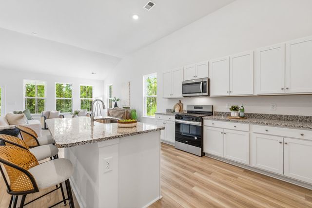 420 Sun Colony Blvd., Longs, SC 29568