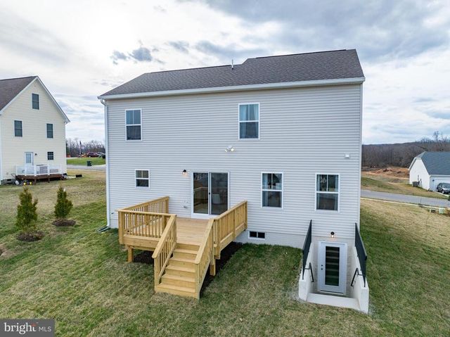 121 INDIAN HILLS ROAD, Locust Grove, VA 22508