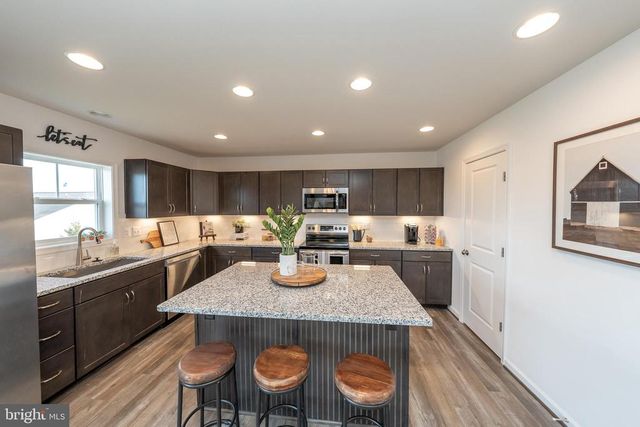 121 INDIAN HILLS ROAD, Locust Grove, VA 22508