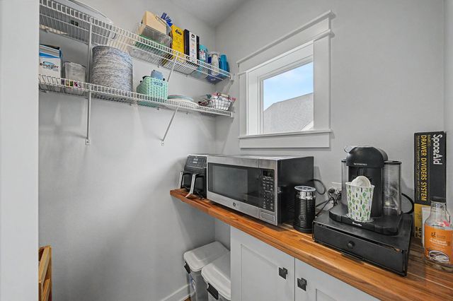 3945 Scout Trail, Waukee, IA 50263