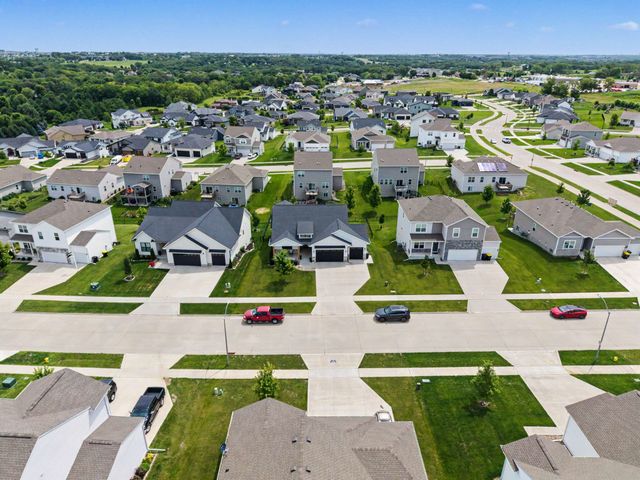 3945 Scout Trail, Waukee, IA 50263