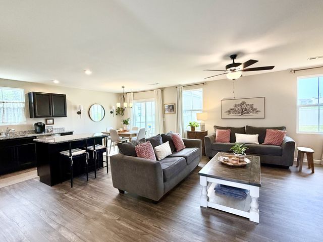 3056 Dartmoor Pl, White House, TN 37188