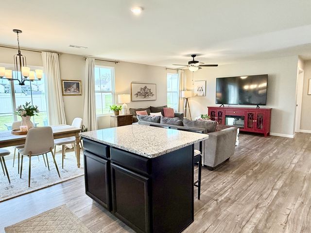 3056 Dartmoor Pl, White House, TN 37188