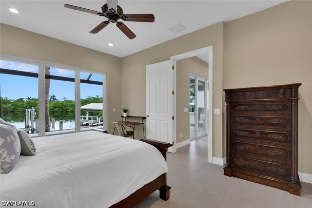 3254 Lakeview DR, Naples, FL 34112