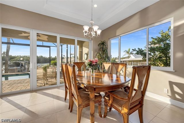 3254 Lakeview DR, Naples, FL 34112