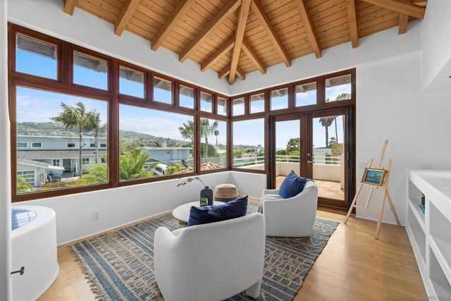 2320 Camino del Collado, La Jolla, CA 92037