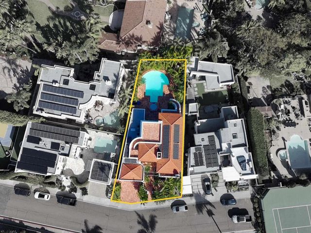 2320 Camino del Collado, La Jolla, CA 92037