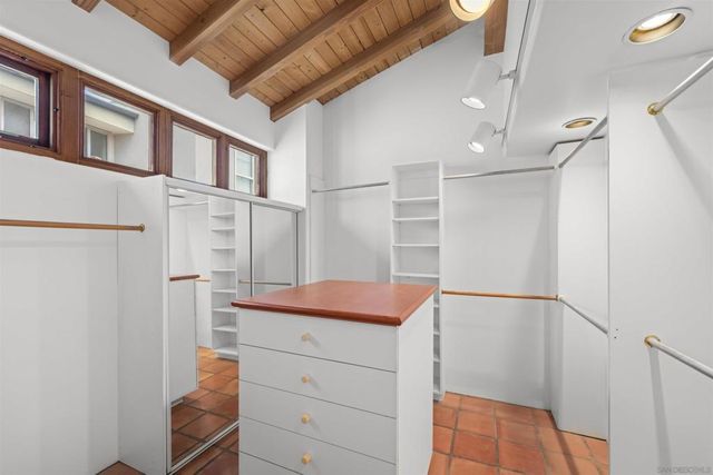2320 Camino del Collado, La Jolla, CA 92037