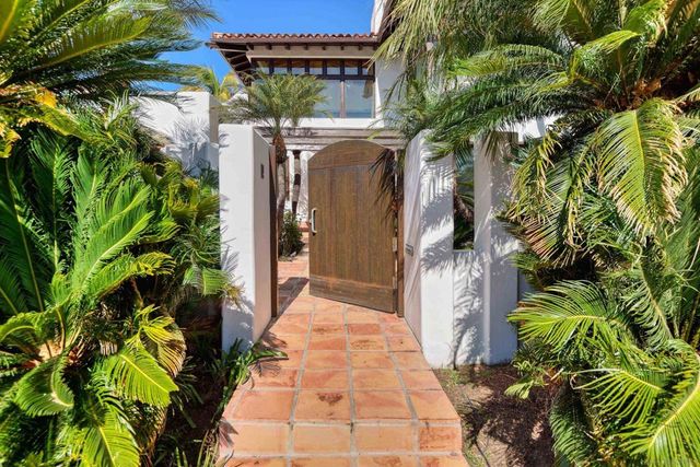 2320 Camino del Collado, La Jolla, CA 92037