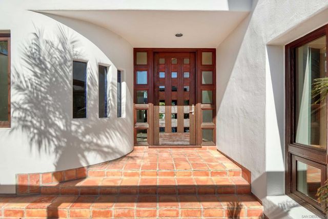 2320 Camino del Collado, La Jolla, CA 92037