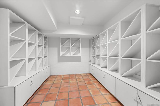 2320 Camino del Collado, La Jolla, CA 92037