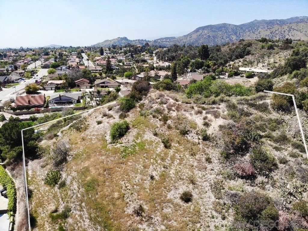 16 Esperanza Drive, La Verne, CA 91750