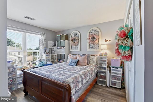 740 HETZEL TER SE, Leesburg, VA 20175