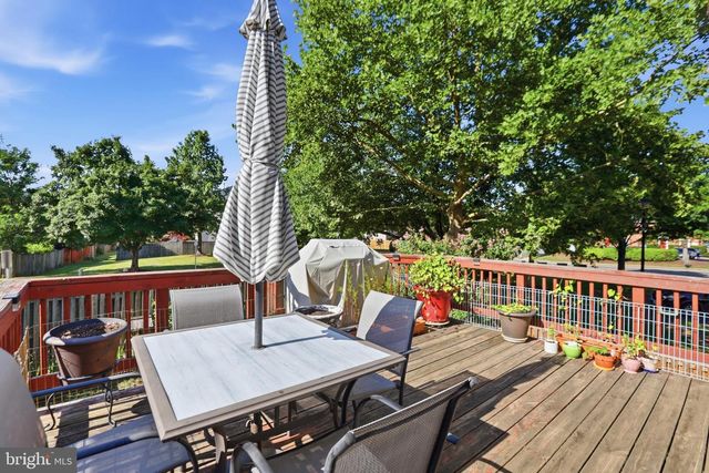 740 HETZEL TER SE, Leesburg, VA 20175