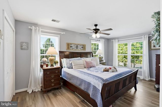 740 HETZEL TER SE, Leesburg, VA 20175