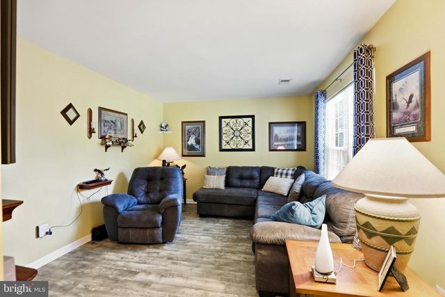740 HETZEL TER SE, Leesburg, VA 20175