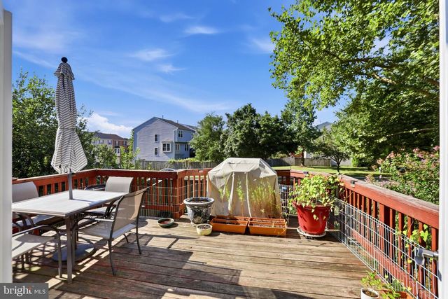 740 HETZEL TER SE, Leesburg, VA 20175