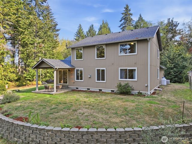 201 E Battles Lane, Grapeview, WA 98546