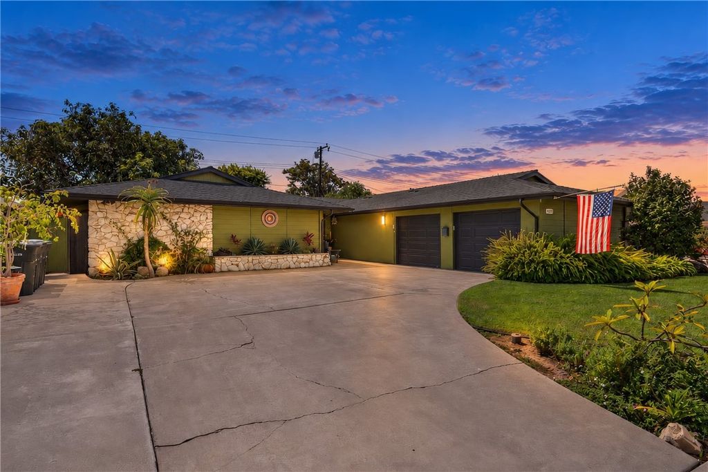 1408 E Fairway Dr, Orange, CA 92866 — photo 2