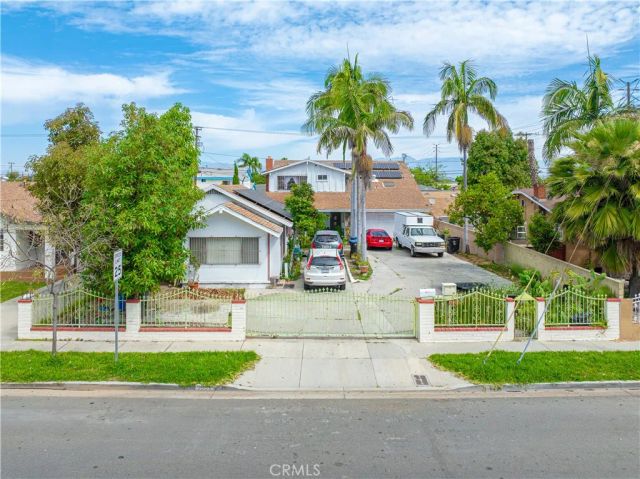 3651 E 56th, Maywood, CA 90270