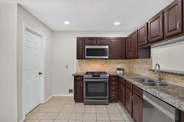 22927 Indian Ridge Drive, Katy, TX 77450