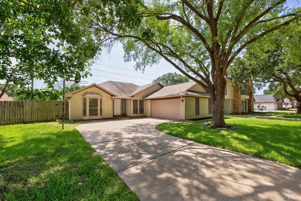 22927 Indian Ridge Drive, Katy, TX 77450