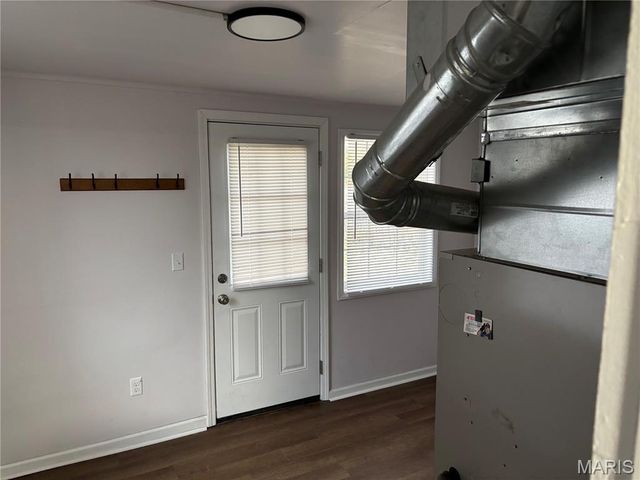 939 Green Mount Lane, Belleville, IL 62220