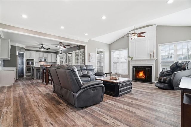 226 Sumac Trail, Woodstock, GA 30188