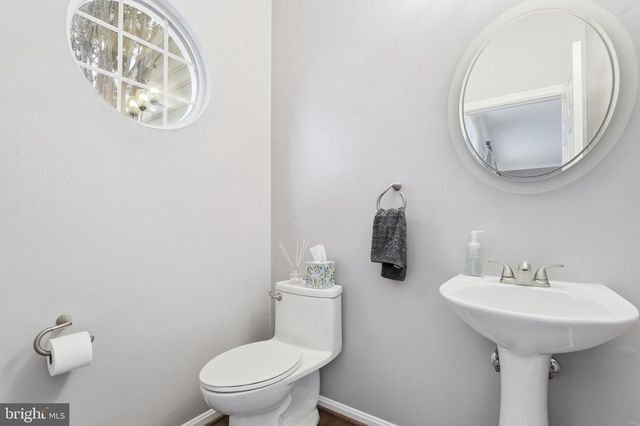 7677 VINEWOOD CT, Gainesville, VA 20155