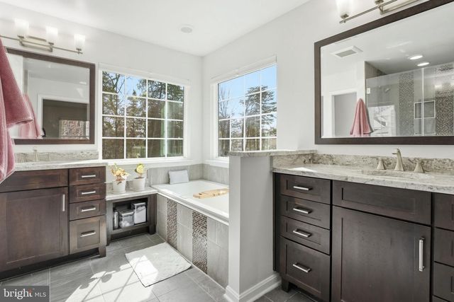 7677 VINEWOOD CT, Gainesville, VA 20155