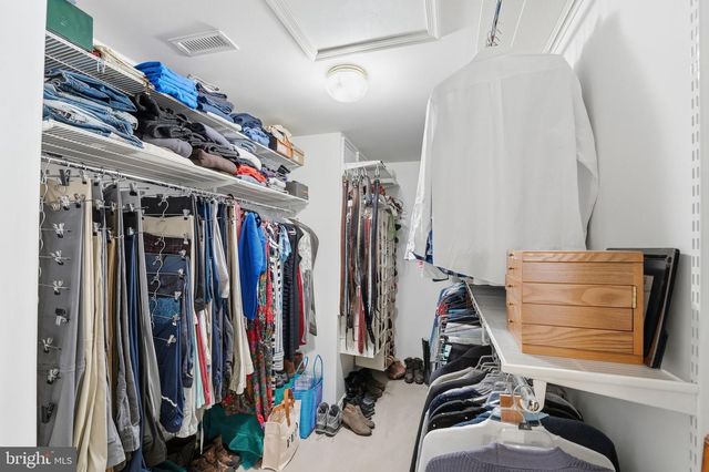 7677 VINEWOOD CT, Gainesville, VA 20155