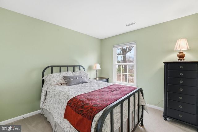 7677 VINEWOOD CT, Gainesville, VA 20155