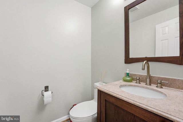 7677 VINEWOOD CT, Gainesville, VA 20155