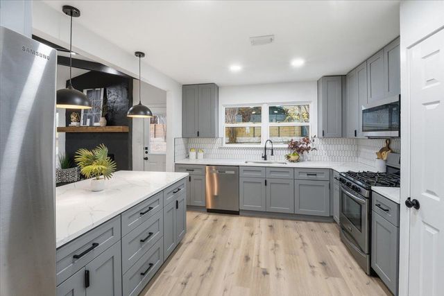 7300 Fred Morse DR, Austin, TX 78723