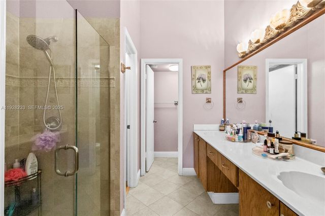 7464 S Pinewalk Dr S 81-18, Margate, FL 33063