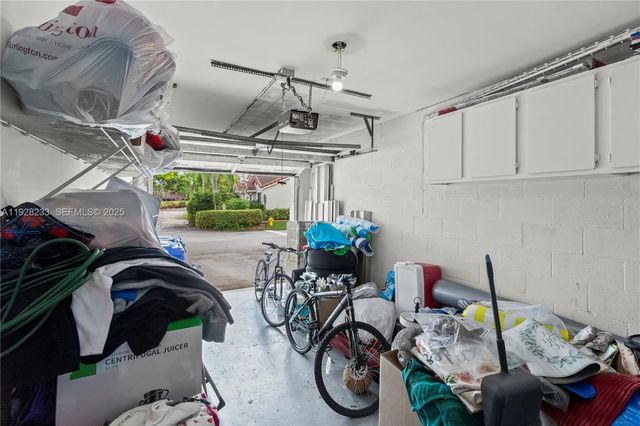 7464 S Pinewalk Dr S 81-18, Margate, FL 33063