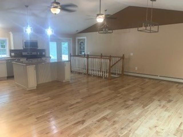 407 South Road, Templeton, MA 01468