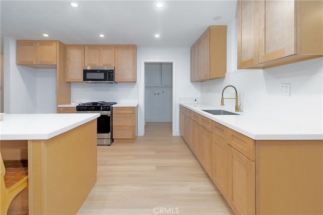 1431 N Eucalyptus, Rialto, CA 92376