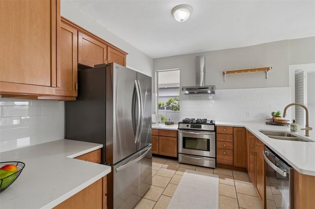 2502 W NORTH A STREET, Tampa, FL 33609