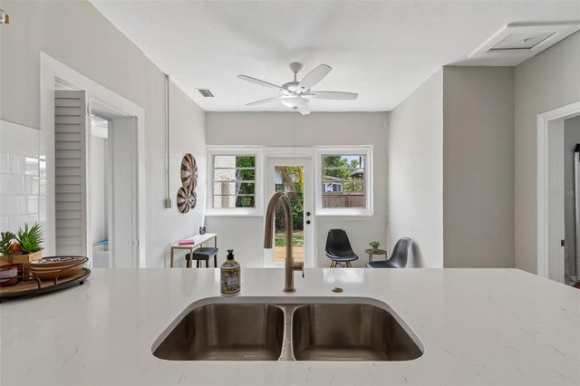 2502 W NORTH A STREET, Tampa, FL 33609