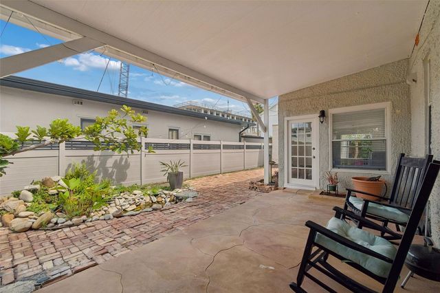 2502 W NORTH A STREET, Tampa, FL 33609