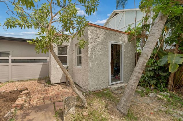 2502 W NORTH A STREET, Tampa, FL 33609