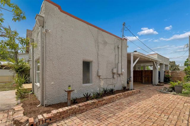 2502 W NORTH A STREET, Tampa, FL 33609